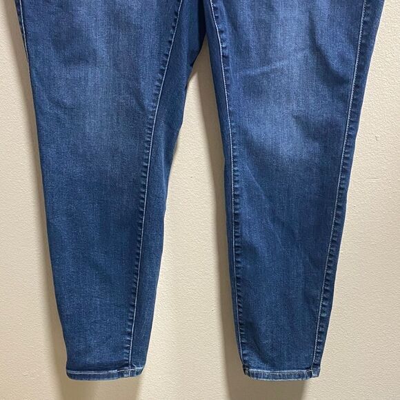 Torrid Lean Jean Jeggings Blue Stretch Denim Women’s Plus 4T 26 Tall - Picture 6 of 11